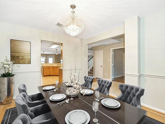 3rd image of 3802 Flatwood Dr