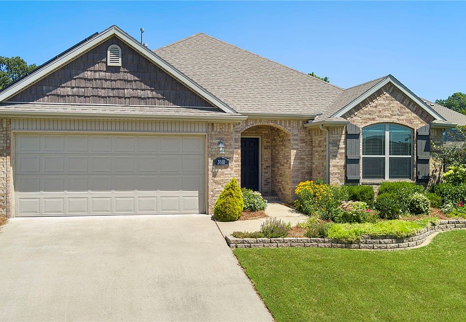 1st image of 3510 W Foxtail Lily Ln