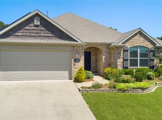 3510 W Foxtail Lily Ln, Fayetteville, AR 72704