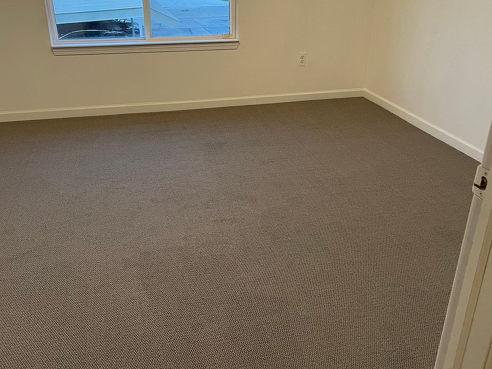 1st image of 30172 Wedgewood Cir #30172