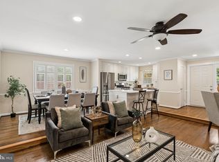 102 Othoridge Rd, Lutherville Timonium, MD 21093