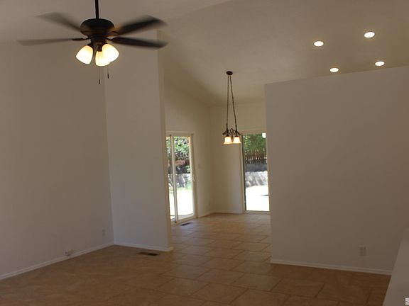 4th image of 6709 S Drexel Dr