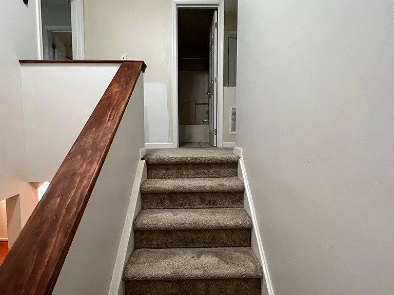 20 Stadium Cir #1 — Photo 11