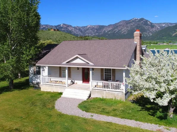 134 C South Ln, Etna, WY 83118