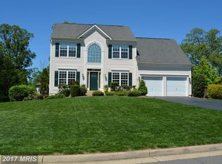 8282 Robin Marie Pl, Gainesville, VA 20155