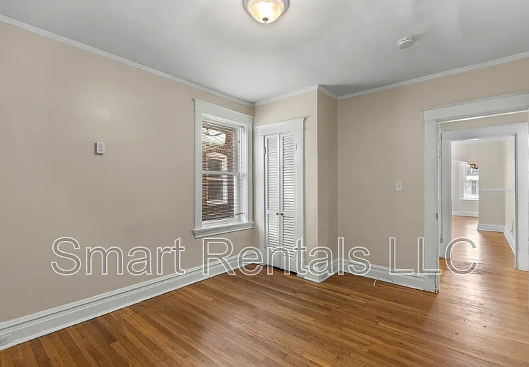 5065 Lindenwood Ave #1F — Photo 14