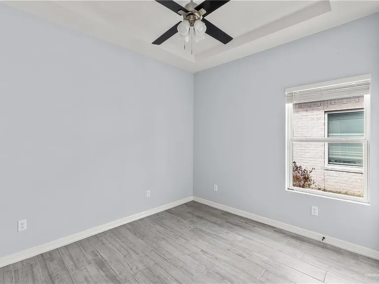 713 S Maryland St #4 — Photo 10