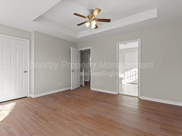 7701 Diamondhead Dr — Photo 25