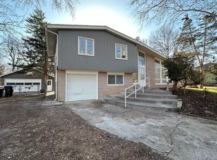 340 SE Croco Rd, Topeka, KS 66607