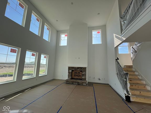 2nd image of 667 Ogala Dr