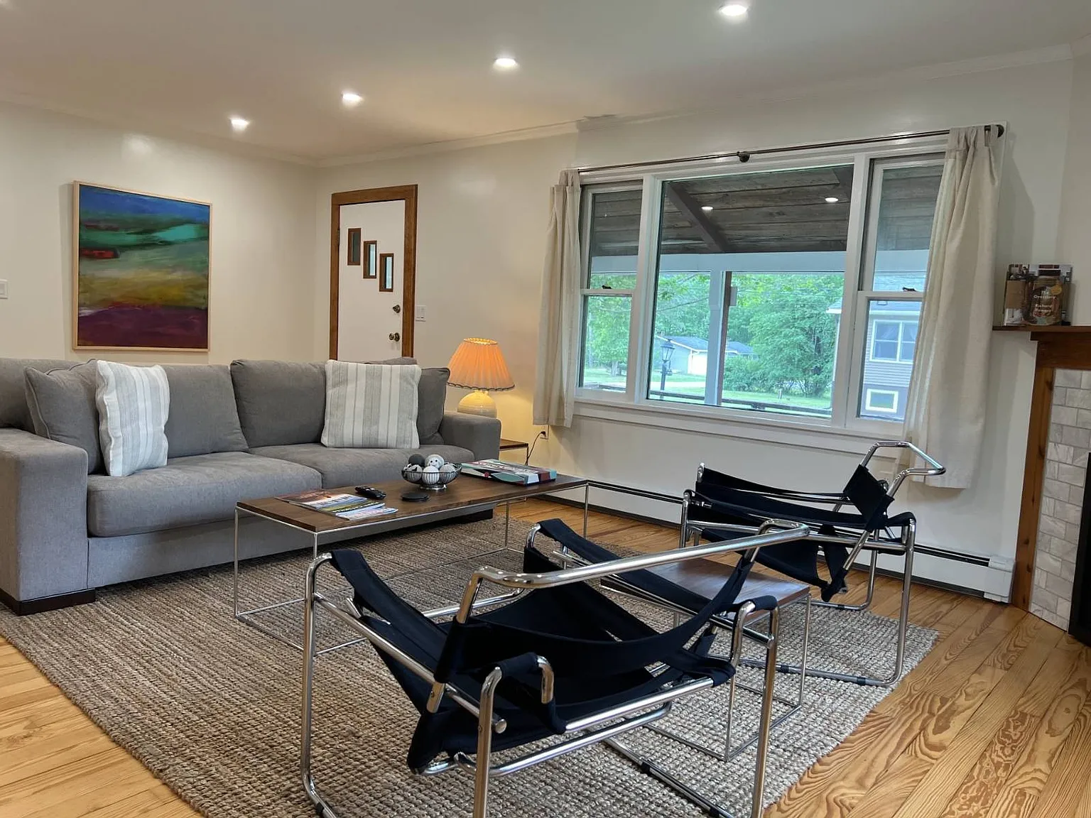 2 bed, 2.0 bath, 1062 sqft, $2,150 — Photo 2