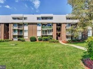 10249 Prince Pl #31-103-103, Upper Marlboro, MD 20774