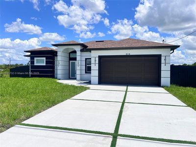 814 Jaguar Blvd, Lehigh Acres, FL, 33974
