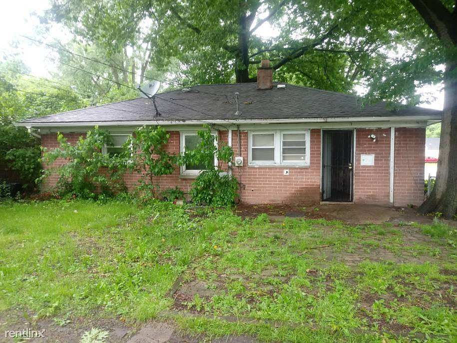 28411 Hazelwood side