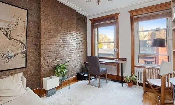 Rented by LJ Sloane Management | media 7