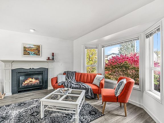 4th image of 27306 Country Pl NW