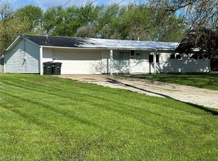 1882 Paul Dr, Brunswick, OH 44212