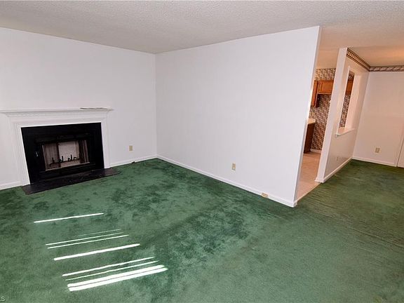 5th image of 4005 Hope Valley Ln