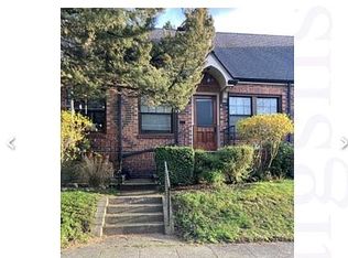 1719 N 48th St, Seattle, WA 98103