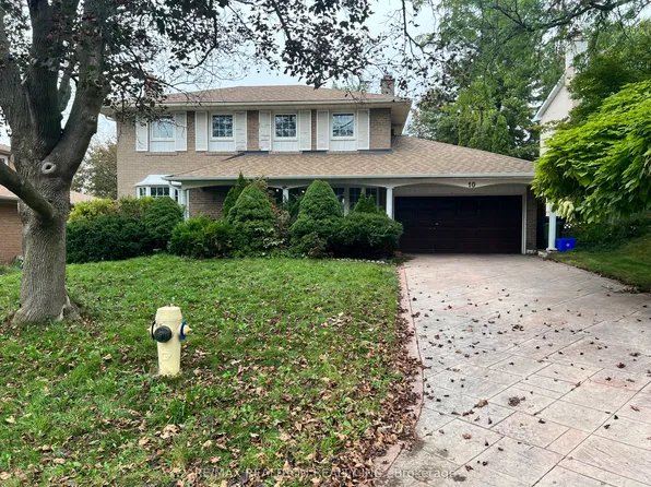 10 Shawfield Cres, Toronto, ON M3A 1S1