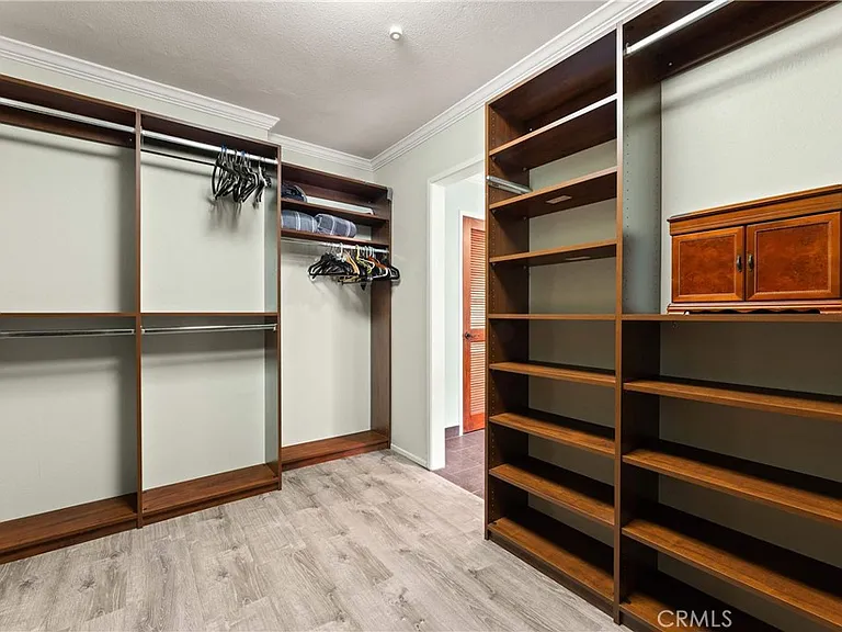 4007 Alta Mesa Studio Ctr — Photo 32