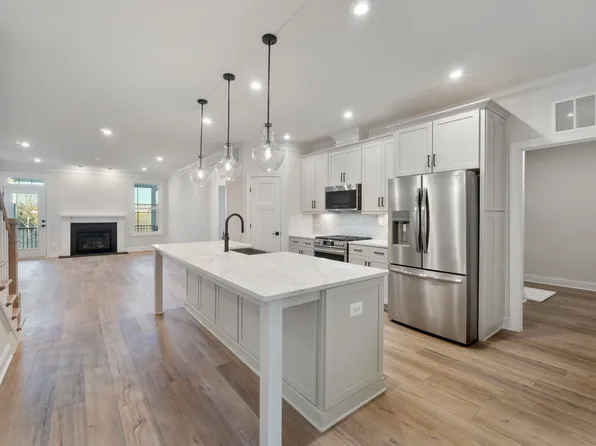 1331 Laconia Ln, Charlottesville, VA 22911