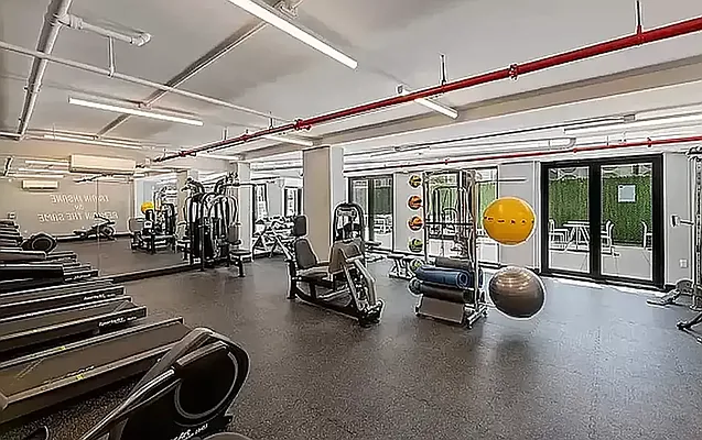 Rented by REAL New York | media 11