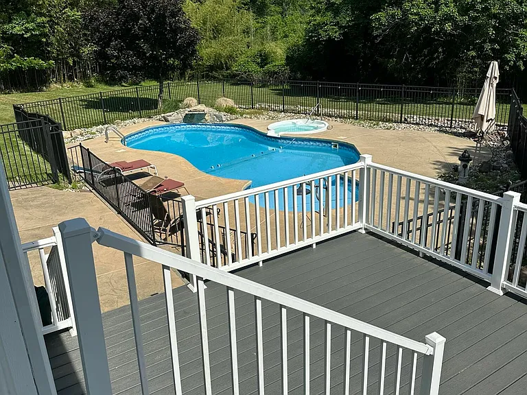 53 Arlene Dr — Photo 8
