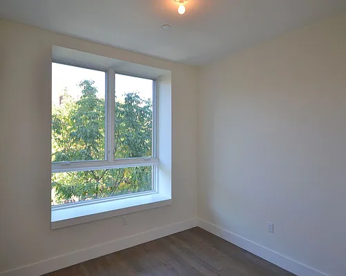 Rented by Bold New York | media 31