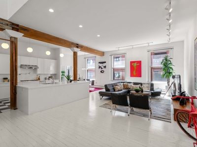 134 Beach St SUITE 5, Boston, MA, 02111