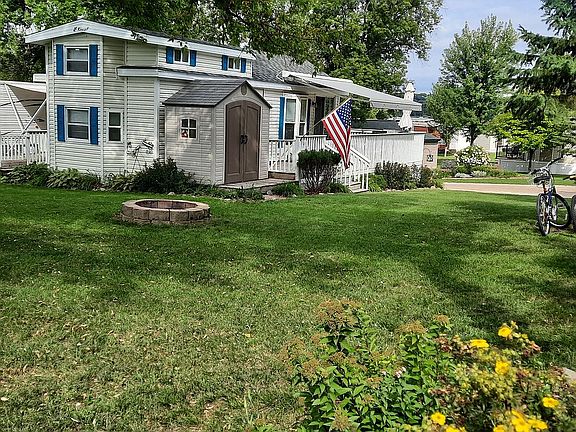 Large Corner lot