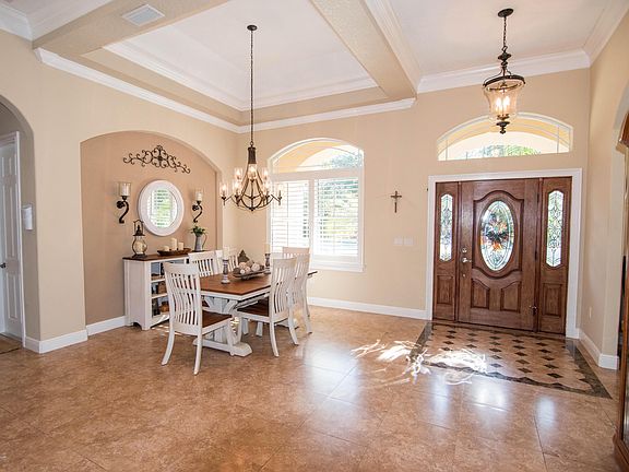 5th image of 119 Creek Forest Ln