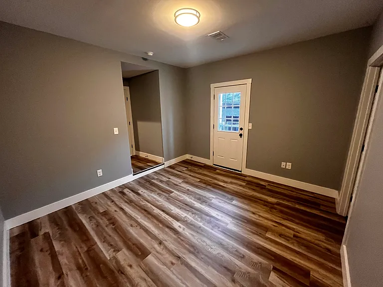 36 W Pike St #C — Photo 12