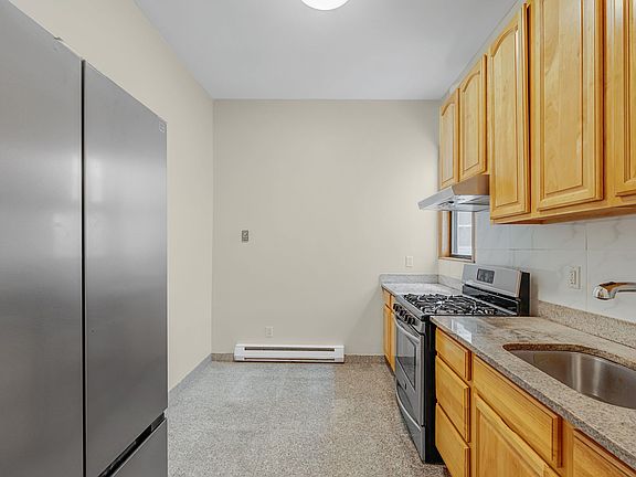 3rd image of 46 N Village Ave APT 12
