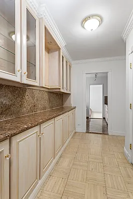 Sold by Douglas Elliman | media 27