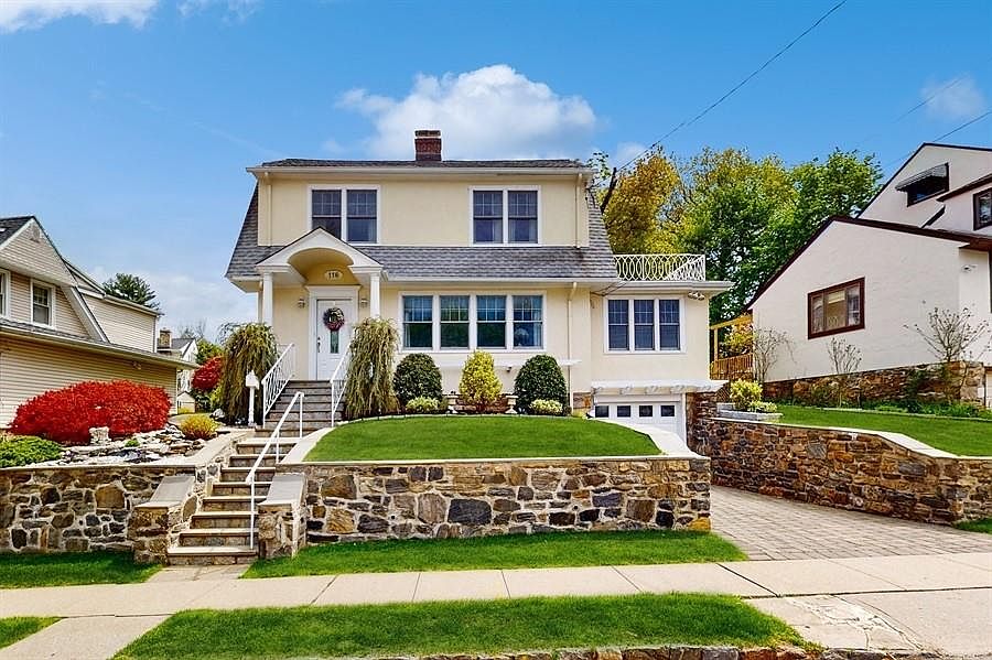 1st image of 116 Bella Vista Street