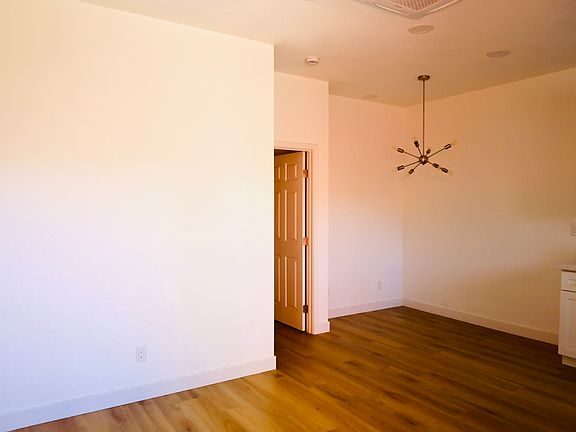 3rd image of 855 Dakota Ct #857