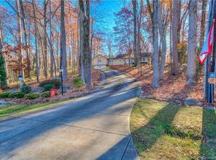 7888 Golf Course Dr S, Denver, NC 28037