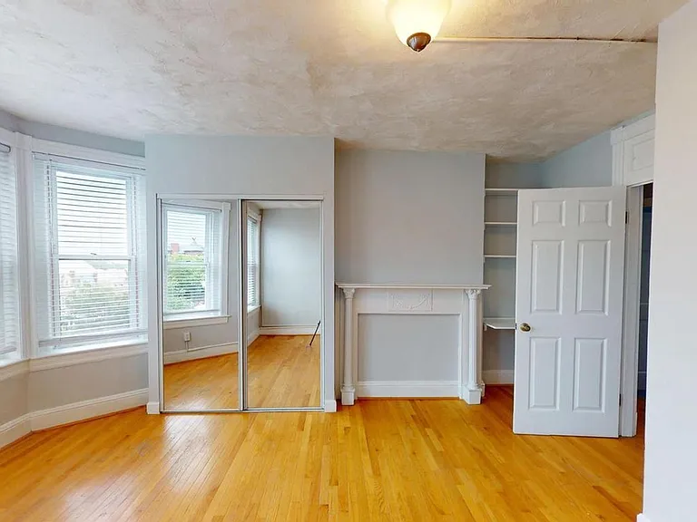 1228 Fairmont St NW — Photo 34