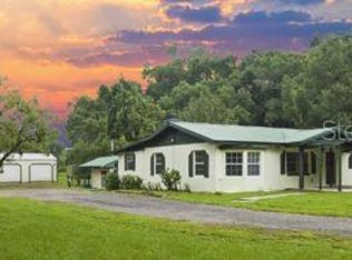 1965 W Kentucky Ave, Deland, FL 32720