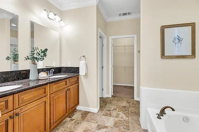 7885 Monaldo Walk — Photo 15