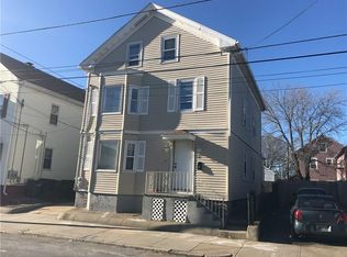 27 Yale Ave, Providence, RI 02909