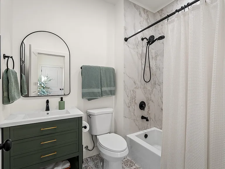 2409B Branch St — Photo 32