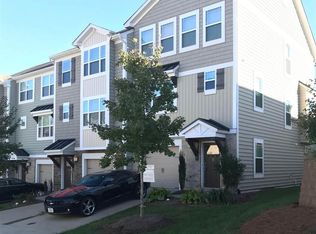 2 Prairie View Ct, Durham, NC 27703