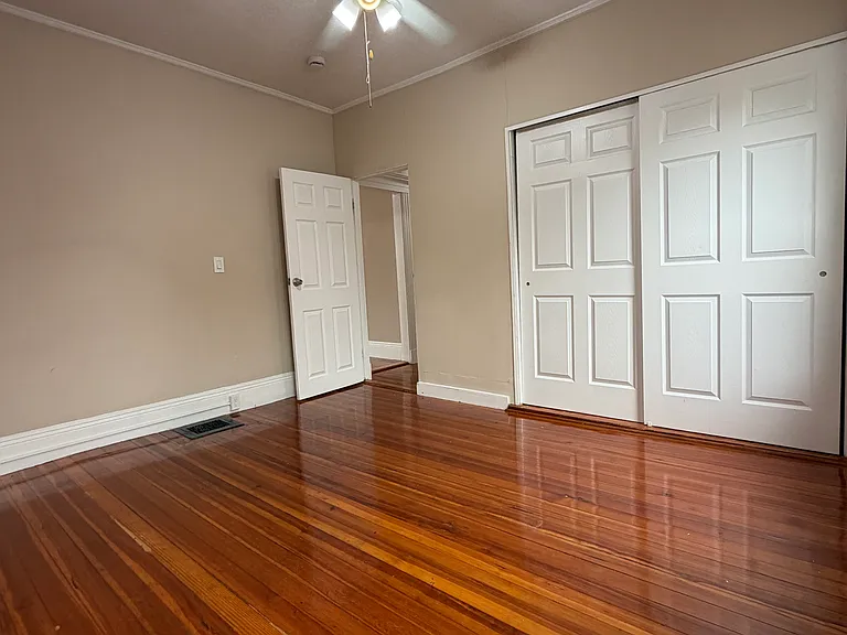 9 Swan St #2 — Photo 15