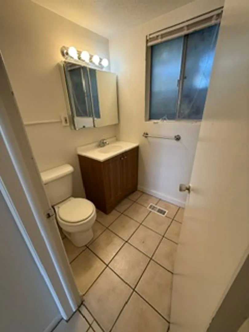 868 Ramona Ave — Photo 4