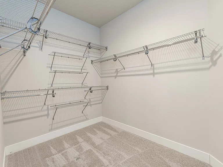 8989 N Kale Cir — Photo 33
