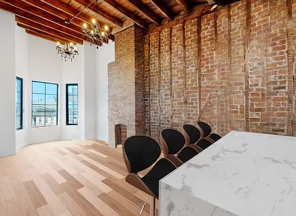 2nd image of 257 Bleecker St #1