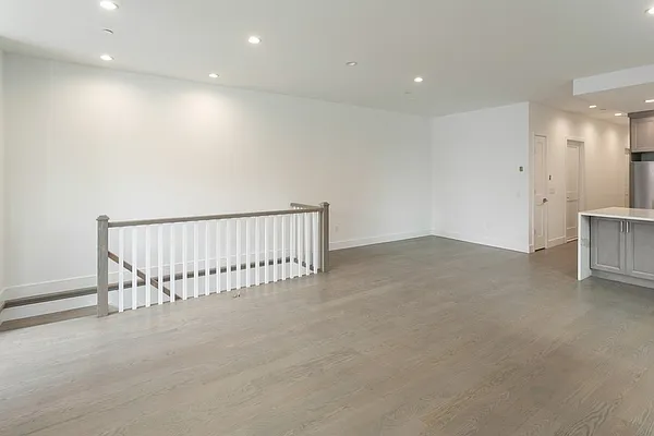 Sold by Jabour Realty Company | media 17