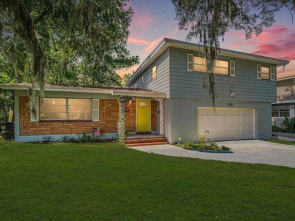 2nd image of 5328 Playa Way